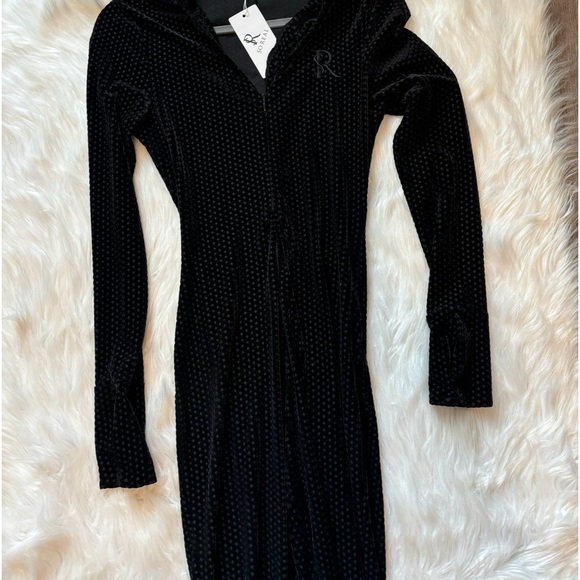 So real black jumpsuit (never worn) - Picture 2 of 5